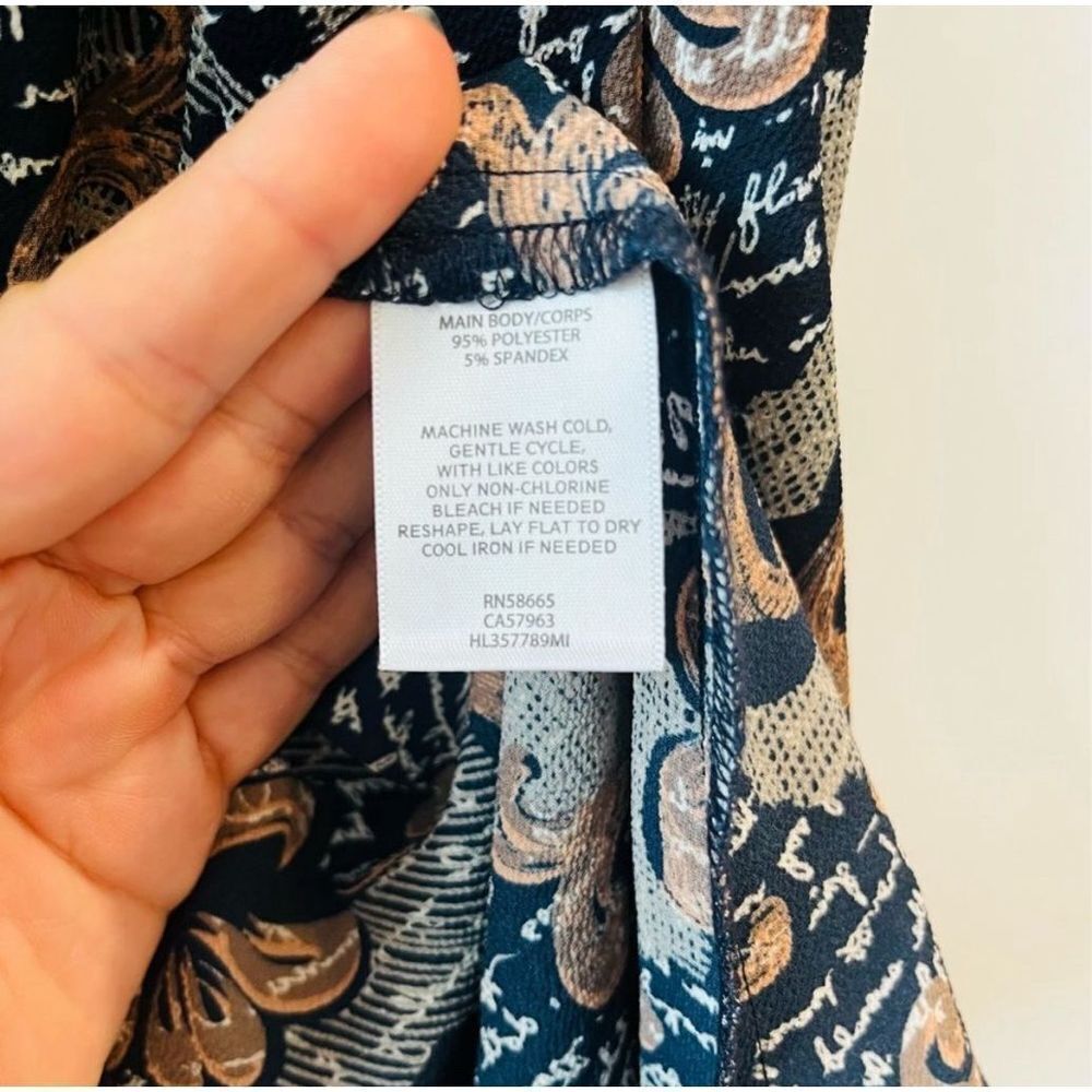 Chelsea28 Print Ruffle Wrap Dress Size Small Women’s Navy - Picture 9 of 10